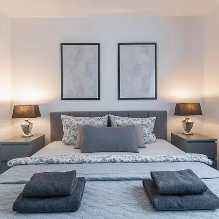 Schwarzwald Panorama דירה